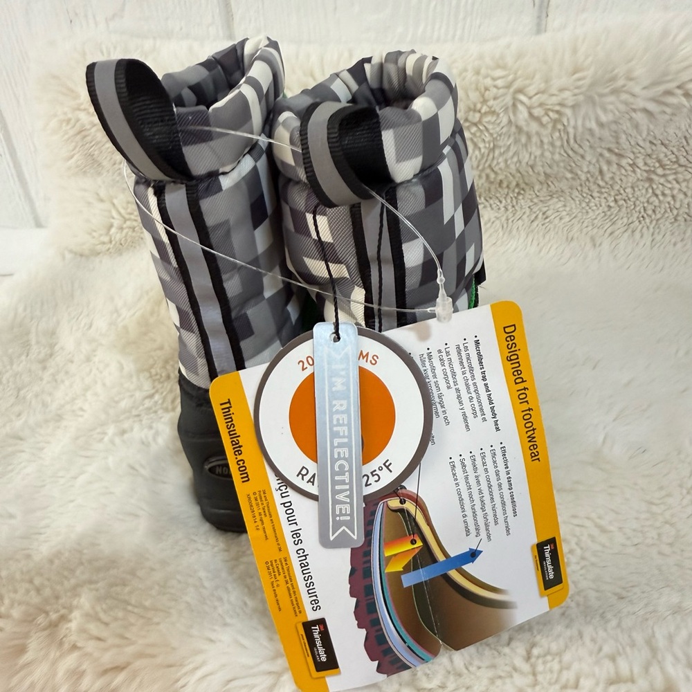 Northside Kids Checkered Snow Boots - Black, Gray, Green - Picture 5 of 5